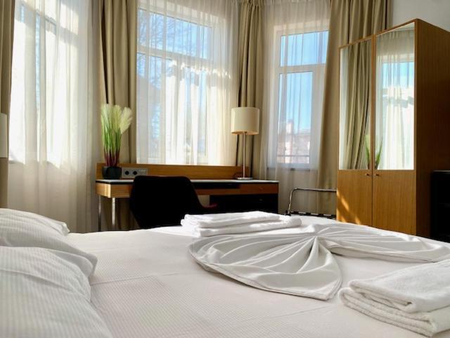 Hotel Corso à Eforie Sud  Extérieur photo